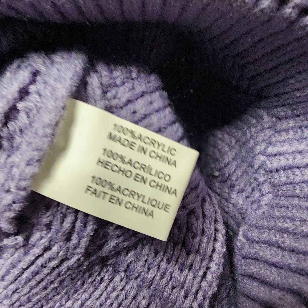 NWT Steve Madden pom pom beanie - Picture 3 of 7